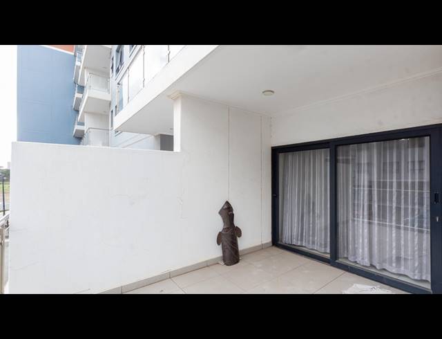 2 BEDROOM APARTMENT FOR SALE IN UMHLANGA RIDGE